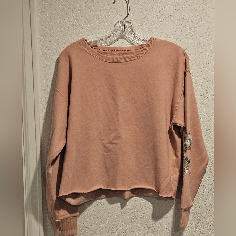 Abercrombie & Fitch Blush Pink  Cropped Sweatshirt Sz Small
